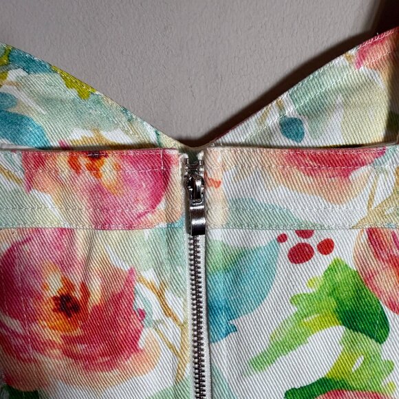 Lulu's Floral dress - Picture 13 of 16